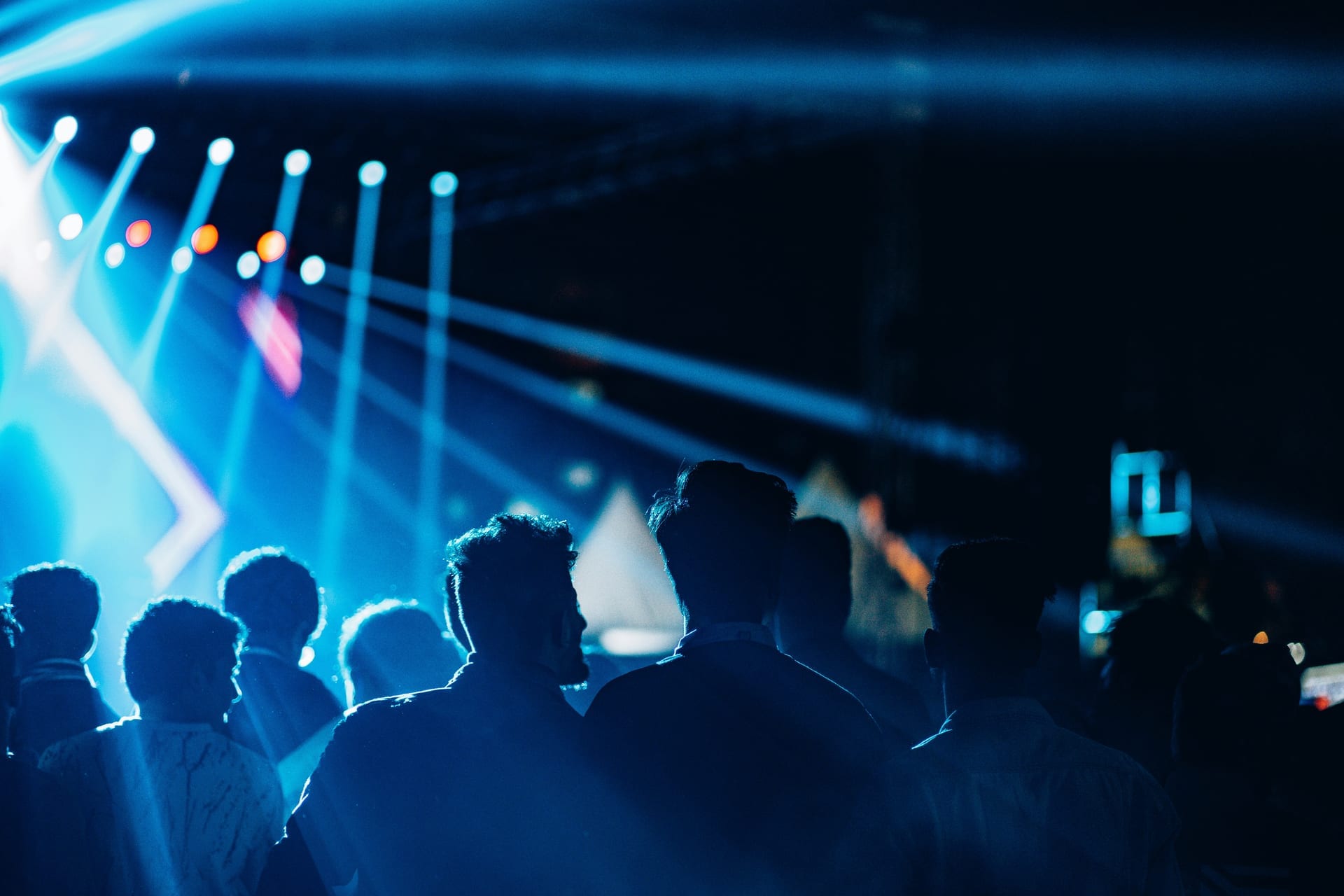 Equipe Big Stage Services mantendo ritmo de atendimento em evento
